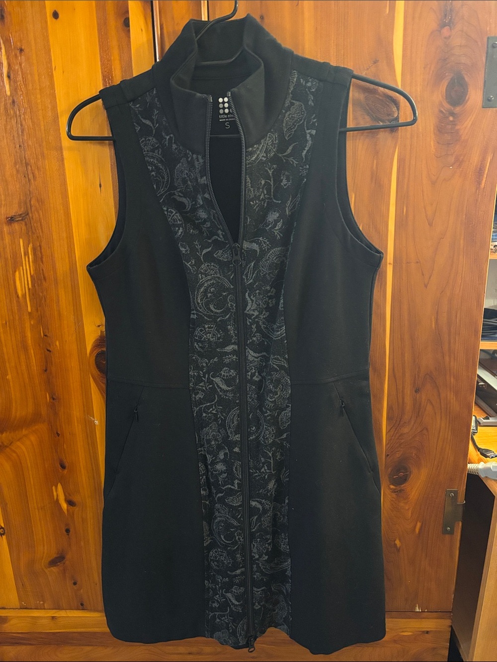 Title nine Passport Sleeveless Zip-Front dress/vest